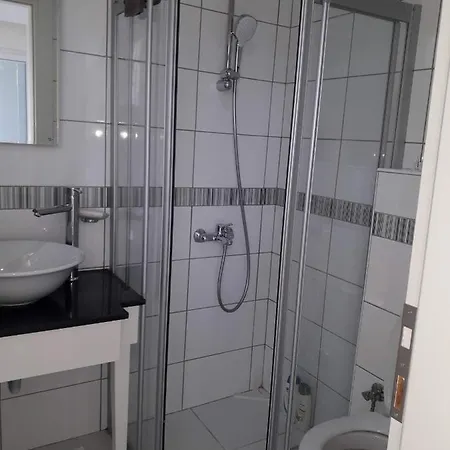 Orka Gardens F1 Apartment *